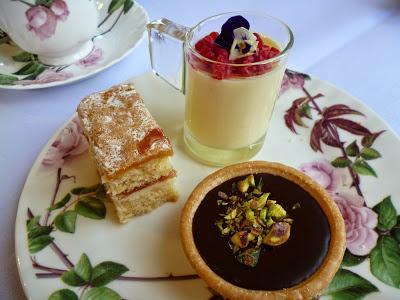 David Austin Roses - Afternoon Tea