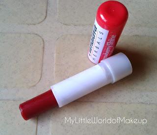 Himalaya Herbals Strawberry Shine Lip Balm Review