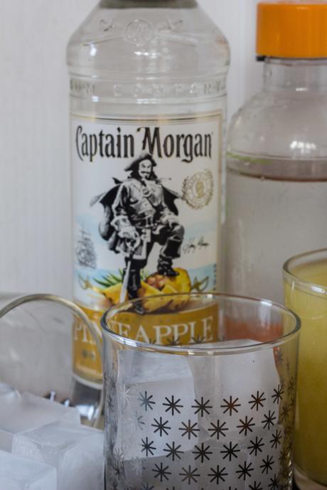 Captain Morgan Sparkling Pineapple Punch (3 of 7)