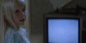 poltergeist-theyre-here-scene