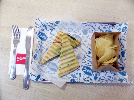 Chill & Chat at Mrs Fields Cafe - SM Makati Chill & Chat at Mrs Fields Cafe - SM Makati