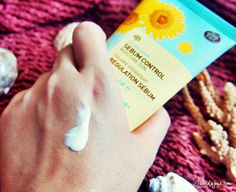 Battle of TheFaceShop Sunscreens: Natural Sun Eco Power Long-lasting VS Sebum Control Sun Cream