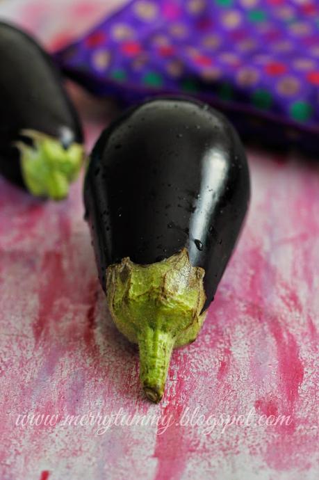 Baigan Ka Bharta: Eggplant Mash: Pressure Cooker Method