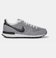 Summer Days Of Grey:  Nike Internationalist Premium Canvas Sneaker