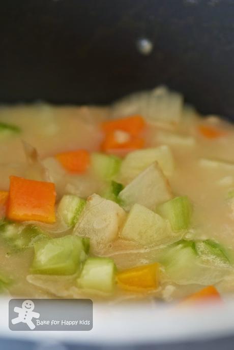 Light and Creamy Healthy Chicken Pot Pies - I promise that there is No Cream in them!