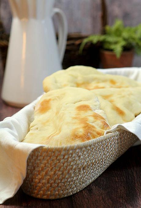 Naan – A Traditional Indian Flatbread