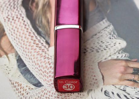 INCOLOR Lipstick No. 35 - A Bright Red Shade That Suits My Dusky Skintone Perfectly