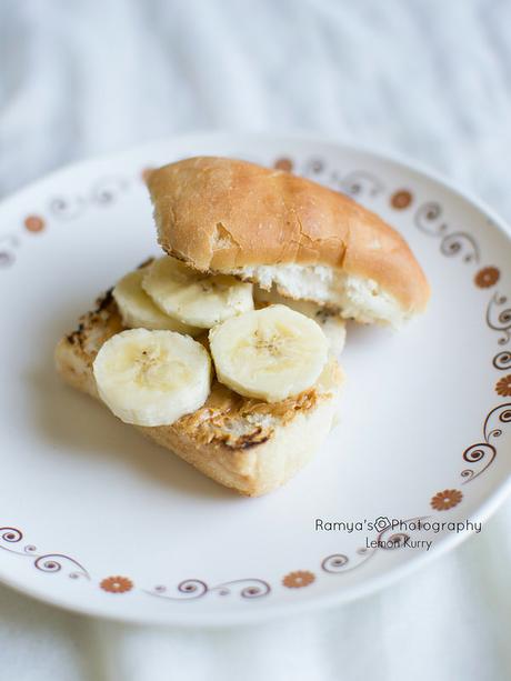 banana peanut butter sandwich - quick breakfast ideas