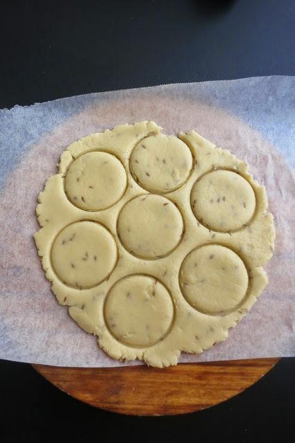 Jeera Biscuit Recipe ,Eggless Cumin Cookies