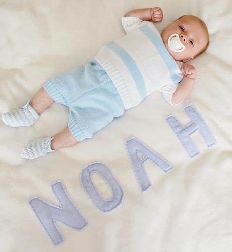 How To: DIY Newborn Photo Shoot!