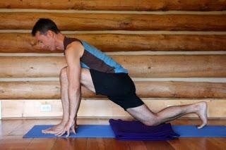 Friday Q&A: Opening Your Hips without Knee Pain