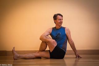 Friday Q&A: Opening Your Hips without Knee Pain