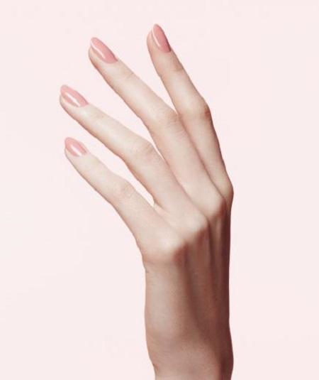 Gel Manicure a beauty skill every woman must master