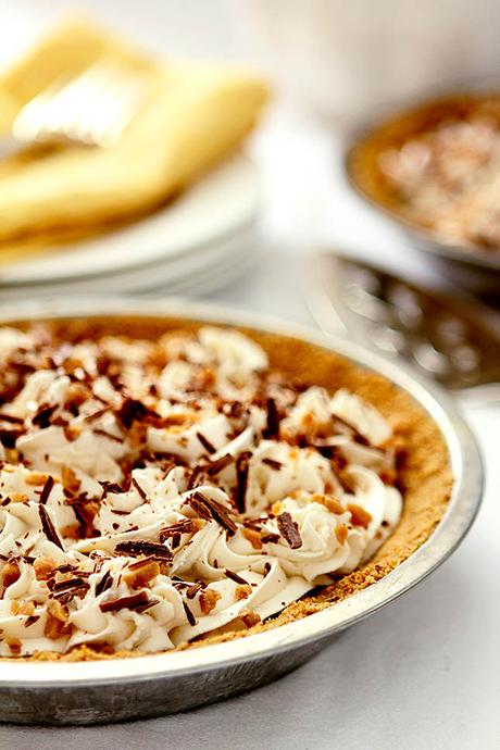 Caramel Banana Pie with Bourbon