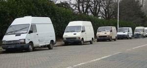 Hooking vans in Lyon