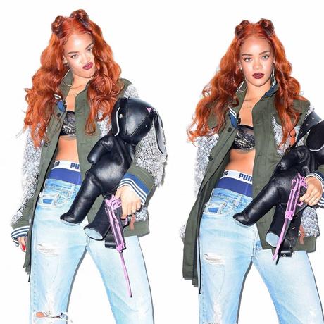 Rihanna’s Impromptu Photoshoot