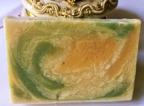 Ida Naturals Basil Turmeric Milk & Honey Natural Handmade Soap Review