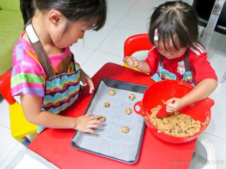 Creativity 521 #70 - Cookies and Kisses