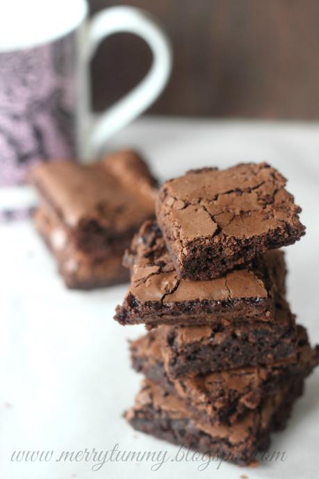 One Bowl Chocolate Brownies: With Eggless Option: Upper Crust Cafe Style