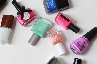 Summer Polish Picks w/ Nail Swatches - A Dozen Shades for Sizzling Summer Heat