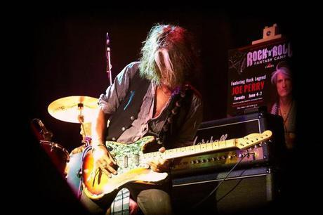 Joe Perry Rock & Roll Fantasy Camp All Star Jam at The Phoenix in Toronto Glen Reichwein