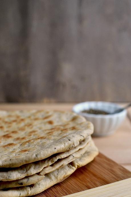 Za'atar spiced Khobez/ Khobz