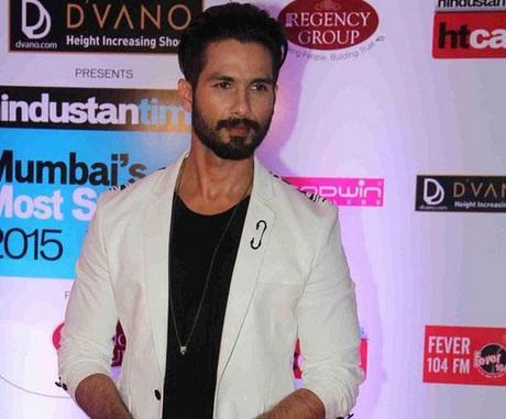 Wear A Dainty Me's Necklace Like Shahid Kapoor