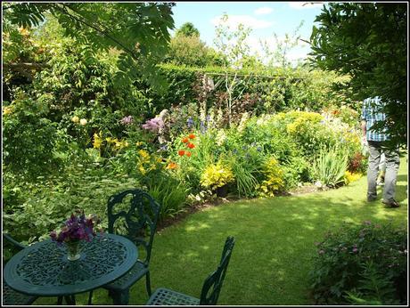 Garden-visiting with the NGS