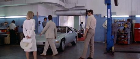 Scarface: Tony’s Tan Suit and Cadillac SCARFACE