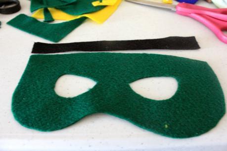 DIY Avengers Masks with patterns #AvengersUnite #ad DIY Avengers Masks with patterns #AvengersUnite #ad