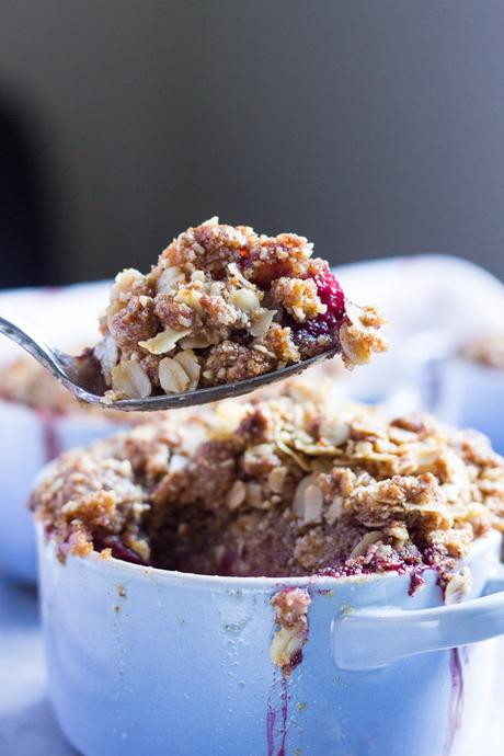 Apple and Blackberry Crumble