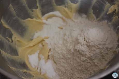 Eggless Vanilla Cake