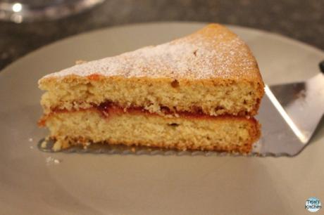 Eggless Vanilla Cake