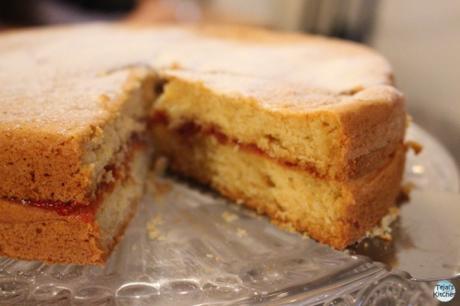 Eggless Vanilla Cake