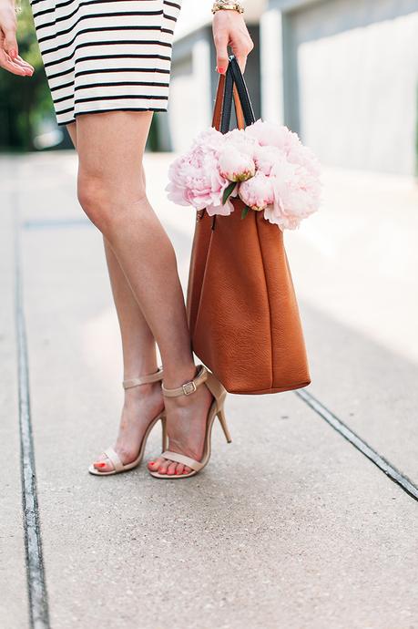 Steve Madden nude heels