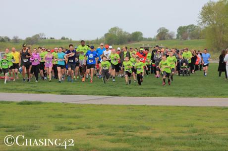 Lined up for the start of the 5K. (photo credit: Iowa Able Foundation)
