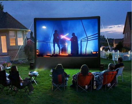 AWESOME Outdoor Movie Screen Ideas for Summer