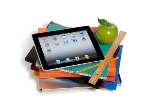 Top 10 Reasons Why Students Should Get a Smartphone