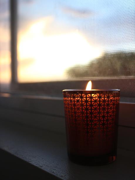 A MidSummer Night’s Gleam | So True Naturals’ CATERINA Candle