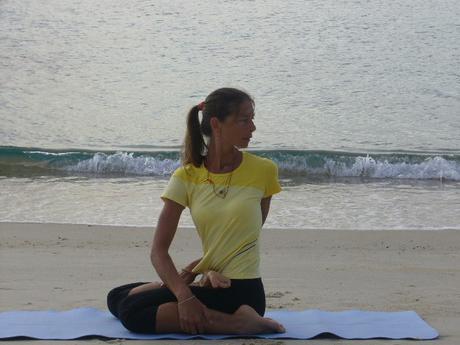 Bharadvajasana (Twisted seated pose) exercise in Yoga