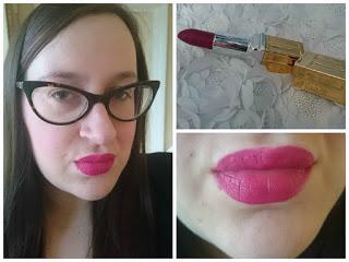 Elizabeth Arden Matte lipstick in Raspberry