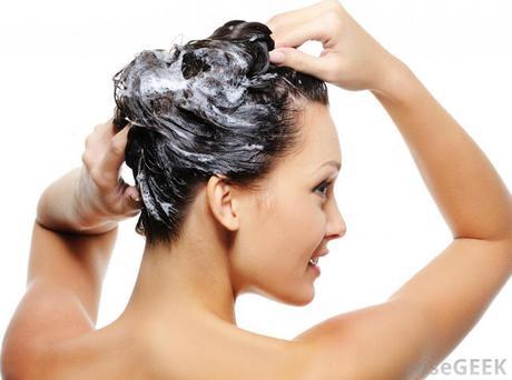How To Shampoo Your Hair - The Best Way