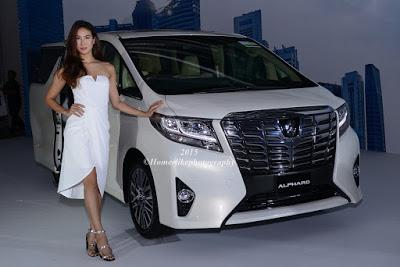 The Battle Of The Twin Brothers - TOYOTA ALPHARD VS TOYOTA VELLFIRE