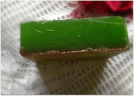 KHADI Basil Scrub Soap-Handmade with essential oils:Review