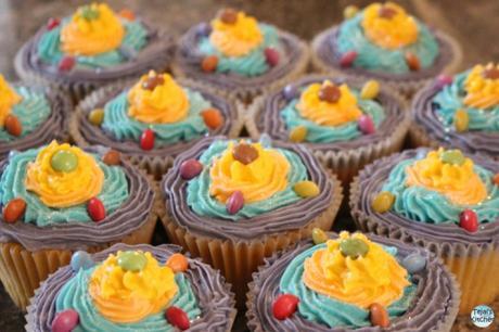 Pinata Cup Cakes!