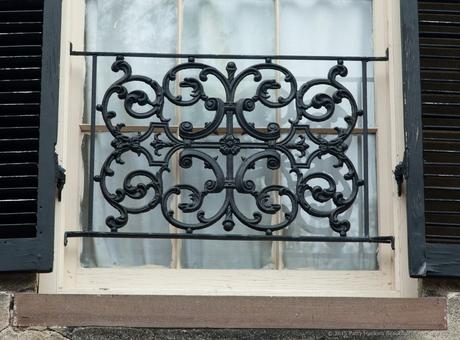 Wrought Iron Window, Savannah, Georgia © 2015 Patty Hankins