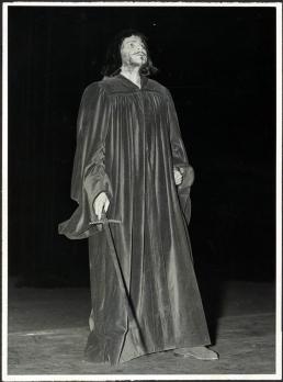 Orson Welles in Doctor Faustus (1937), Federal Theatre Project photo