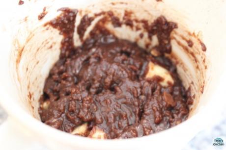 Mug Monday – Triple Chocolate Eggless Mug Cake