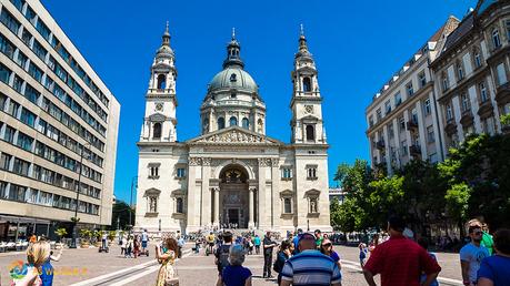 Front of Budapest's Saint Stephen's cathedral with dome and flanking bell towers