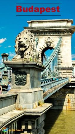 The iconic Chain Bridge was the first bridge to link Buda and Pest.